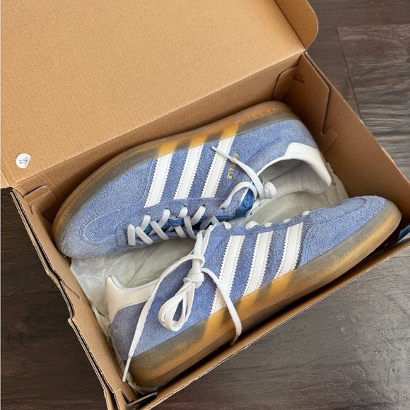 adidas gazelle silver green womens adidas Gazelle Womens Lifestyle Shoes Blue Fusion White Metallic HQ8717   Shoe Palace